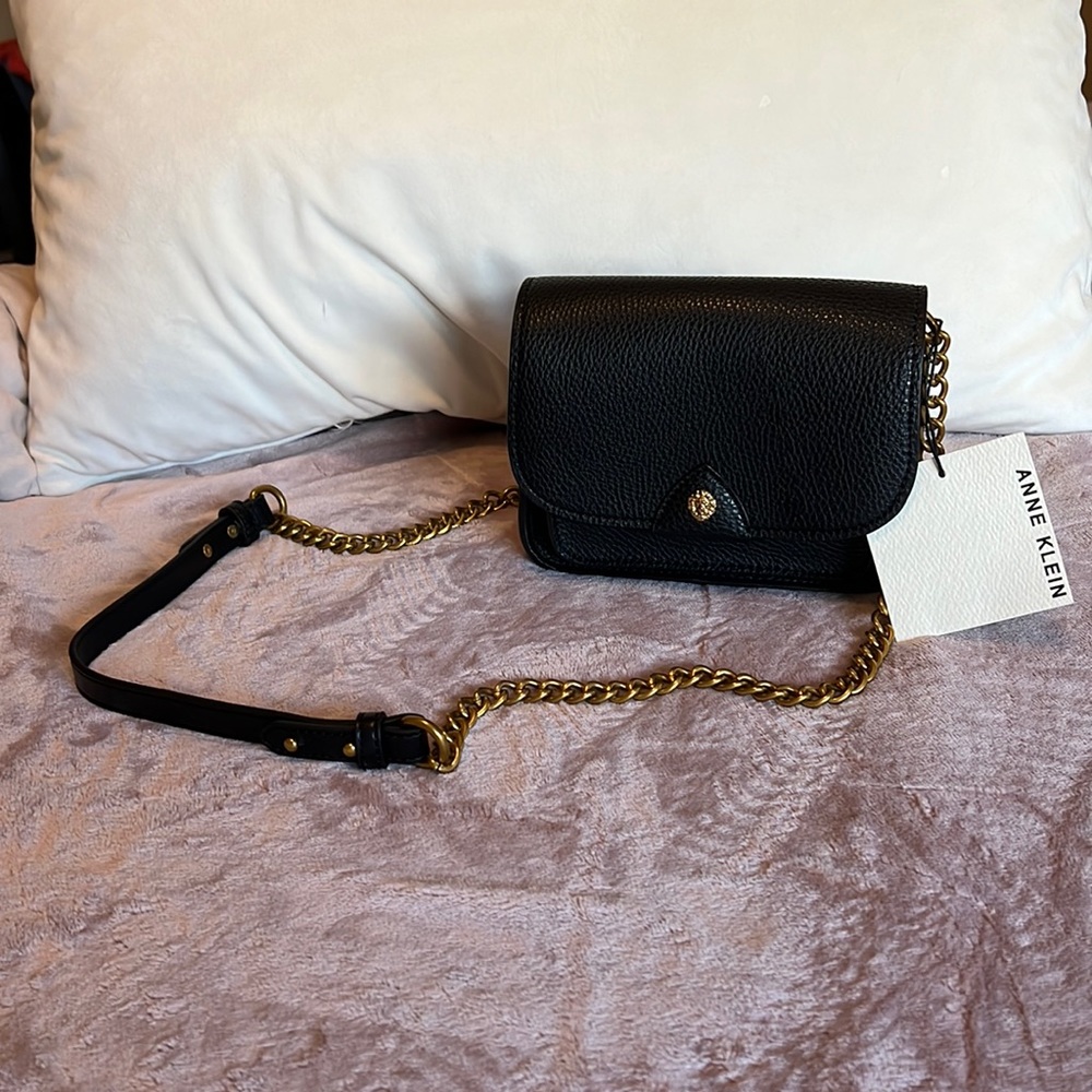 NWT! Anne Klein micro Angela crossbody